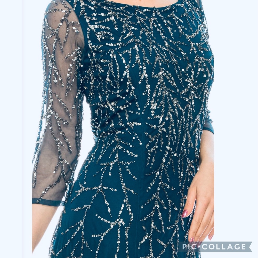 Aidan Mattox evening sequins and beaded Gown - Picture 8 of 10
